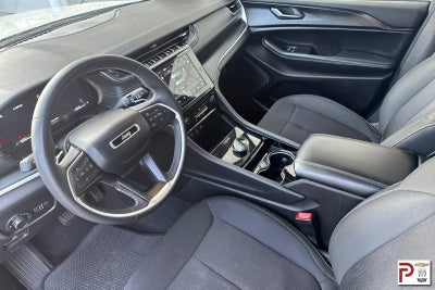 2023 Jeep Grand Cherokee L Laredo 4x4