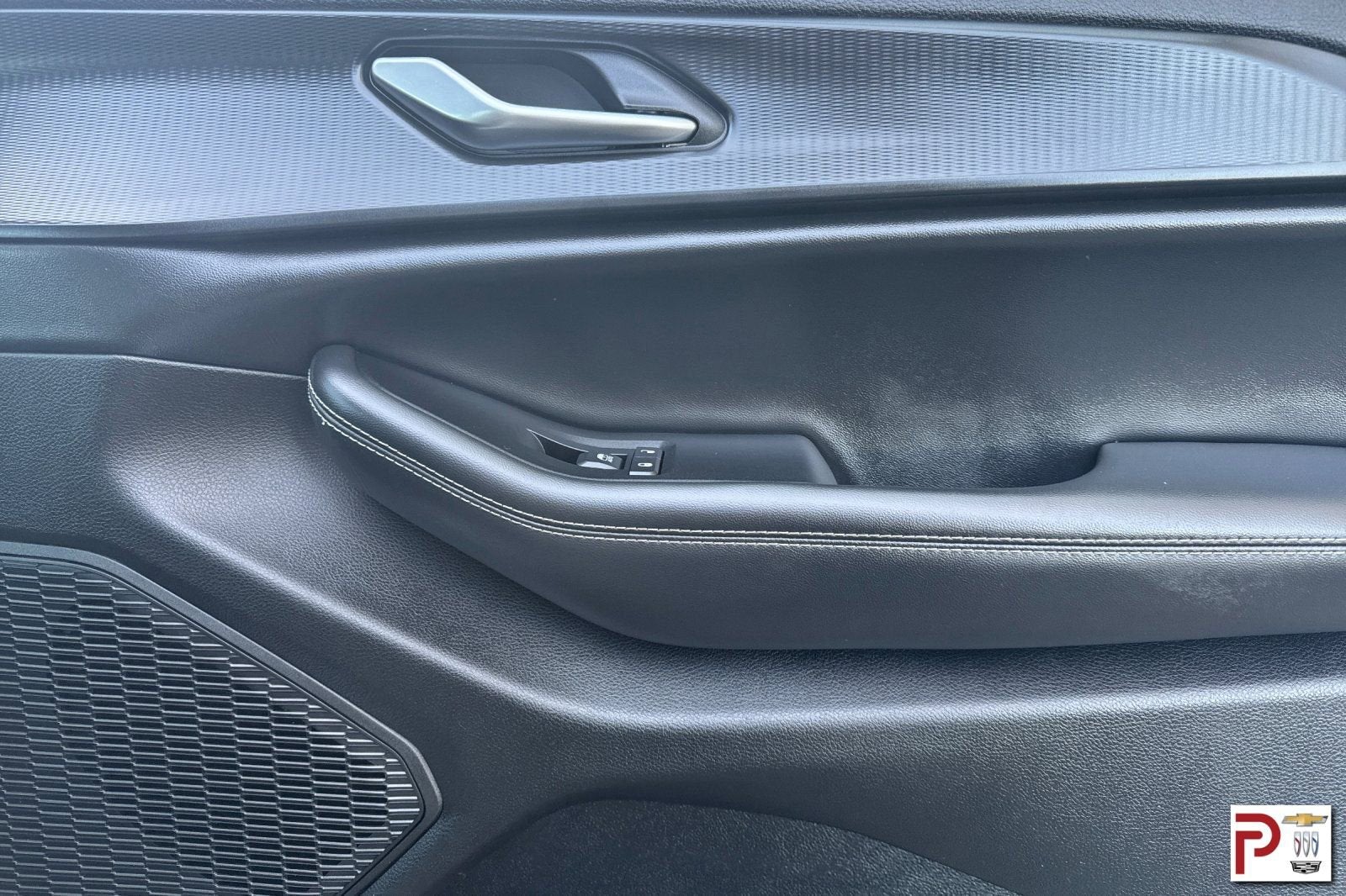 2023 Jeep Grand Cherokee L Laredo 4x4