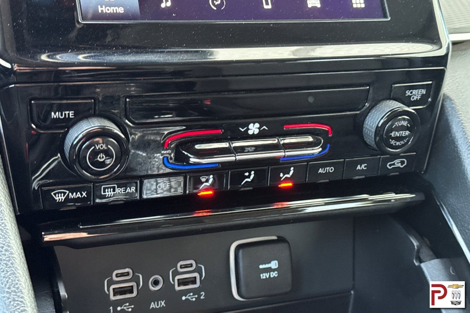 2023 Jeep Grand Cherokee L Laredo 4x4