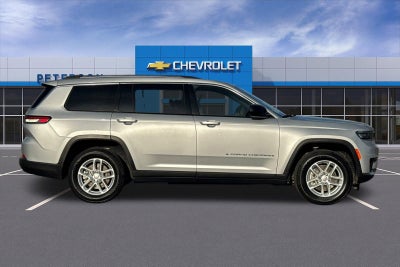 2023 Jeep Grand Cherokee L Laredo 4x4