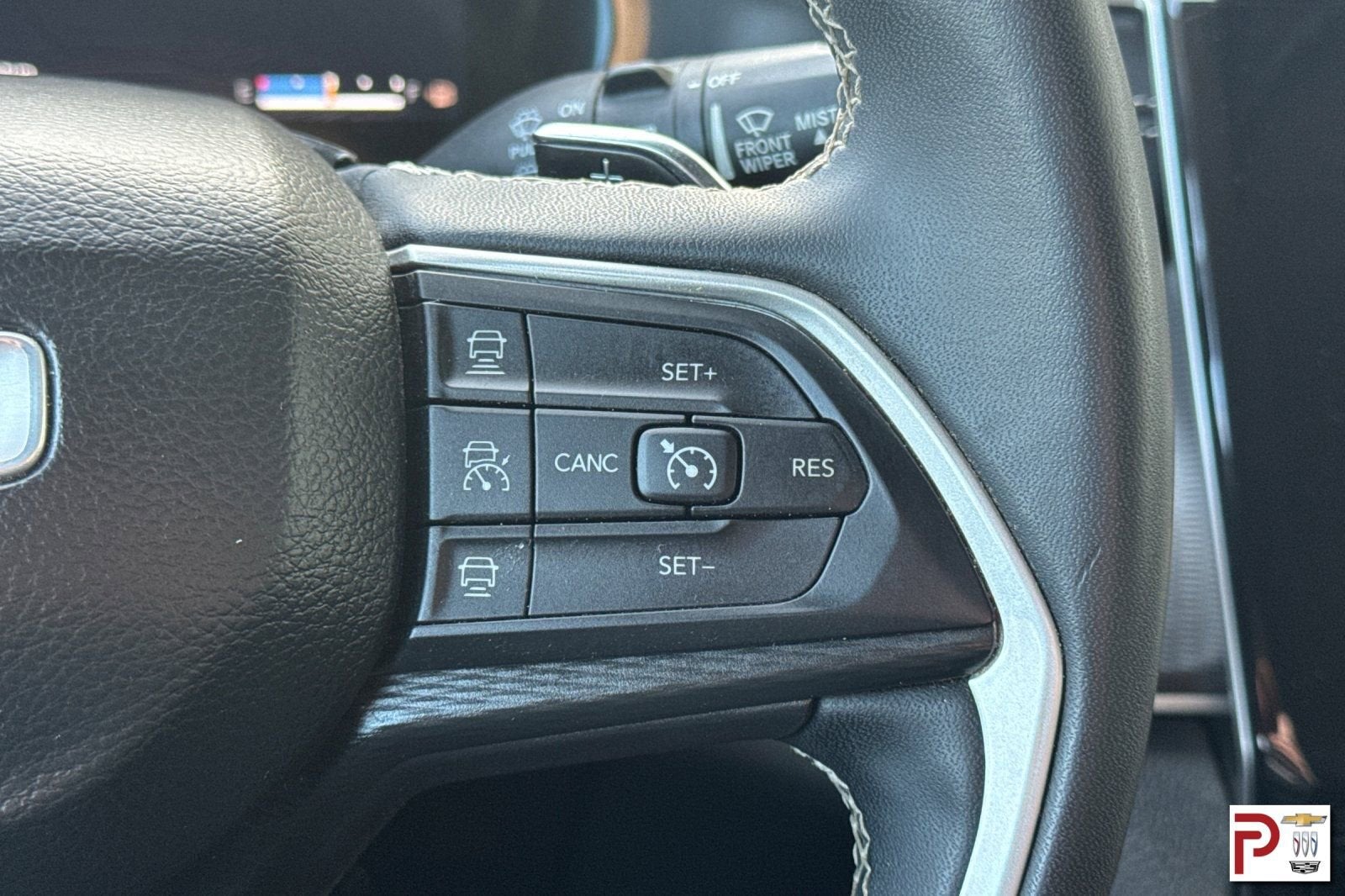 2023 Jeep Grand Cherokee L Laredo 4x4