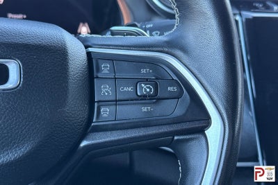 2022 Jeep Grand Cherokee L Laredo