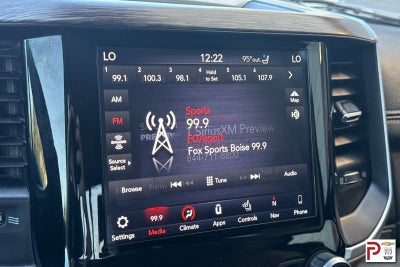2019 RAM 1500 Laramie Crew Cab 4x4 5'7" Box