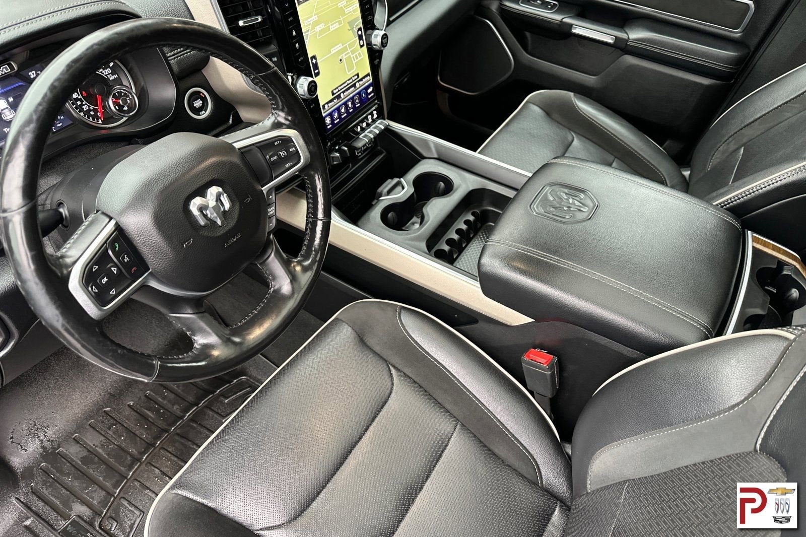 2021 RAM 1500 Laramie Crew Cab 4x4 5'7" Box