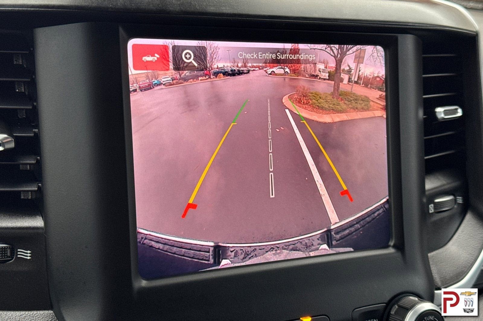 2022 RAM 1500 Big Horn Crew Cab 4x4 6'4" Box