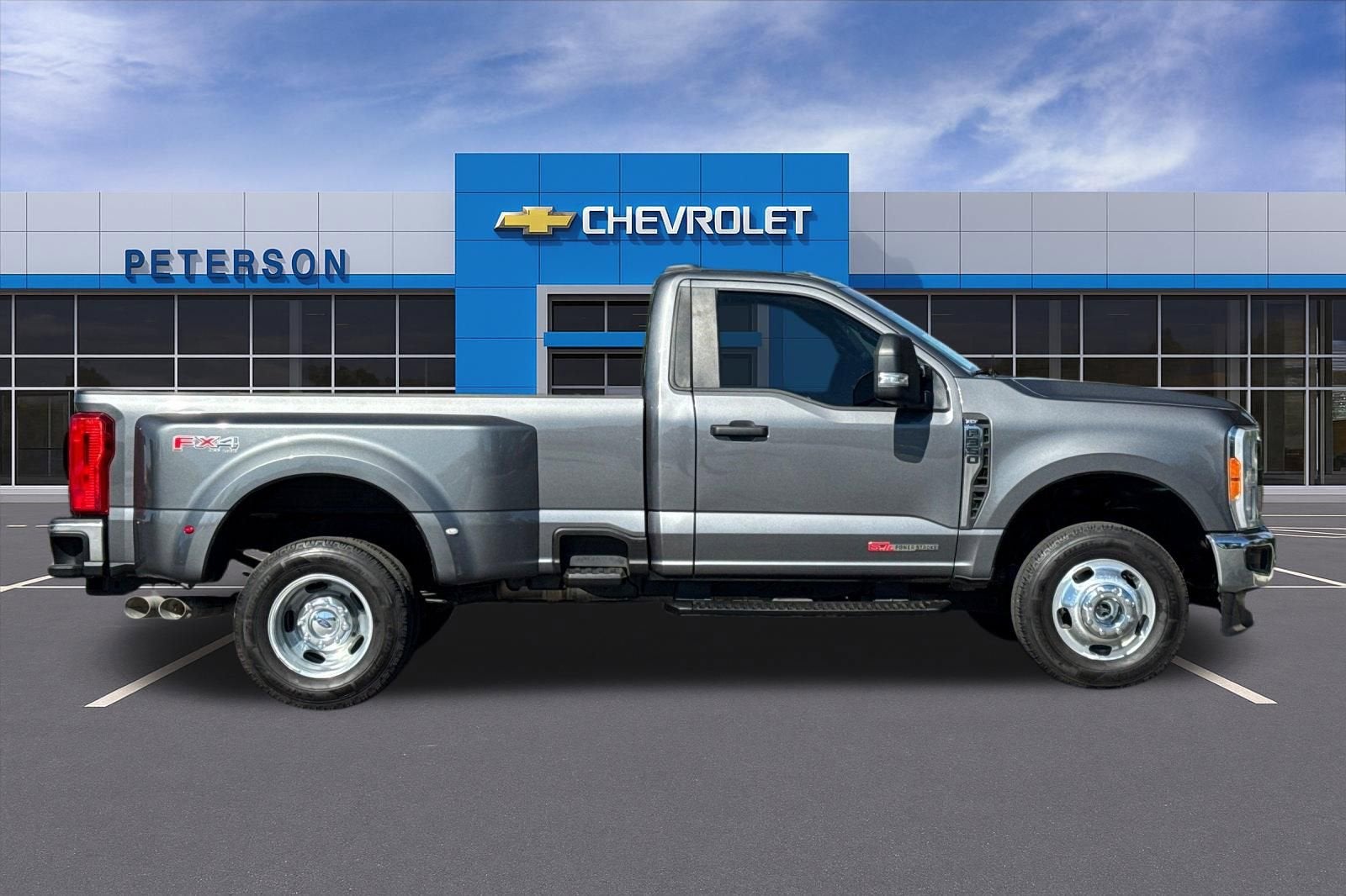 2023 Ford F-350 XLT