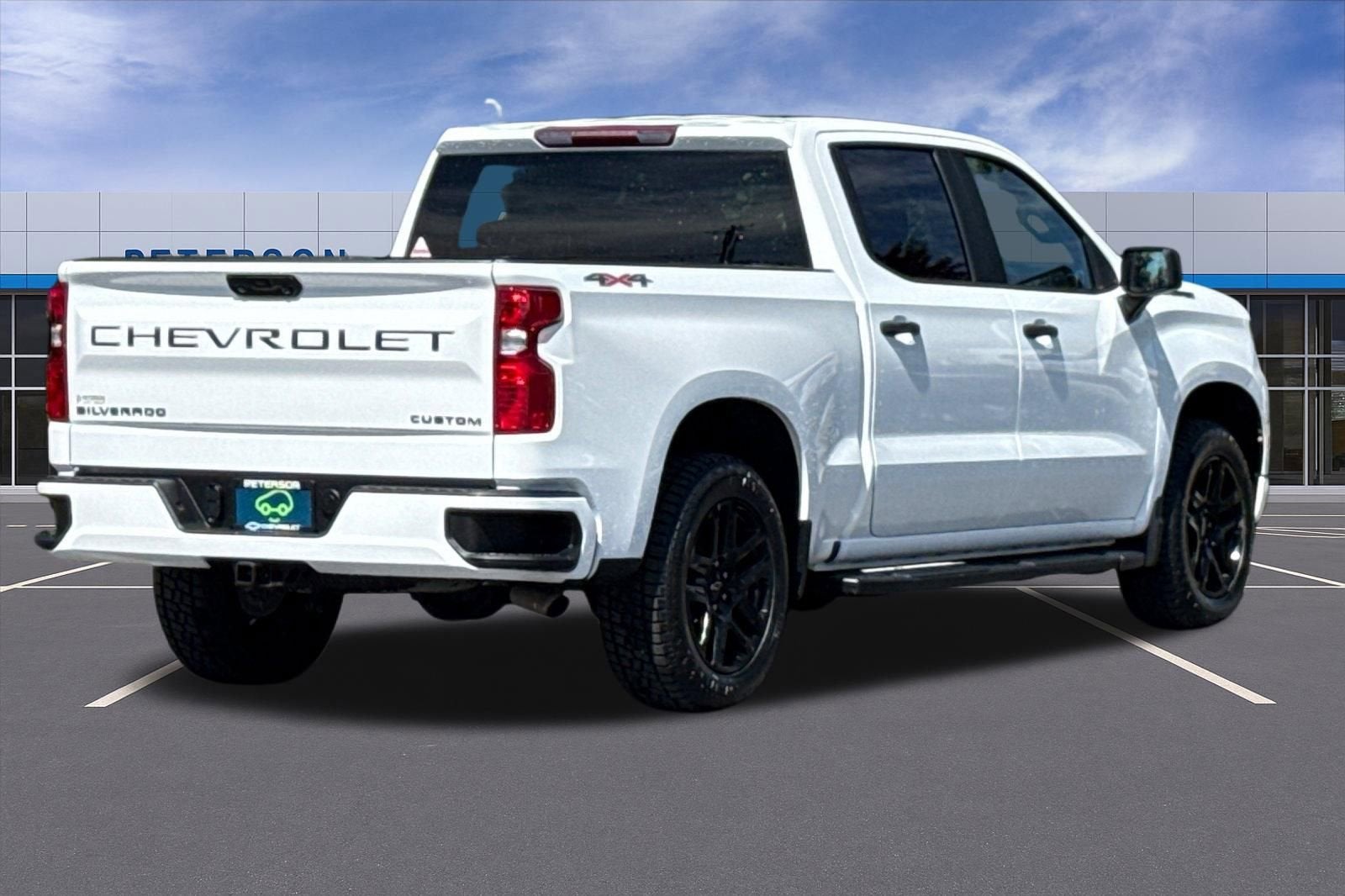 2023 Chevrolet Silverado 1500 Custom