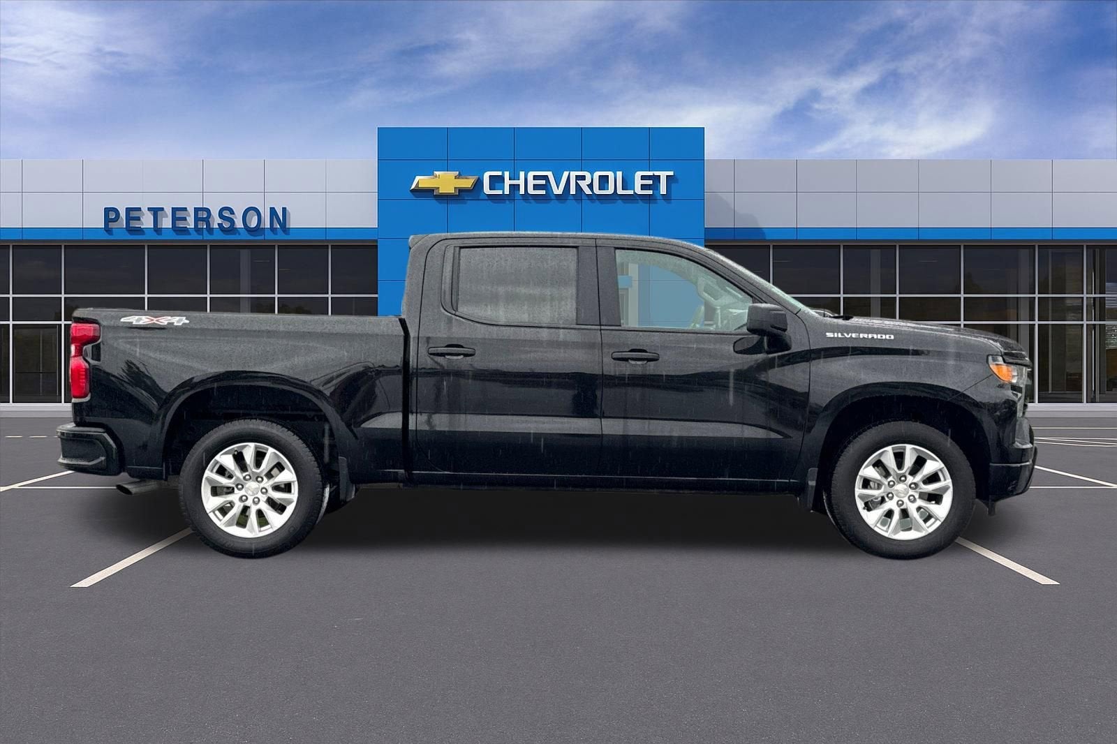 2023 Chevrolet Silverado 1500 Custom