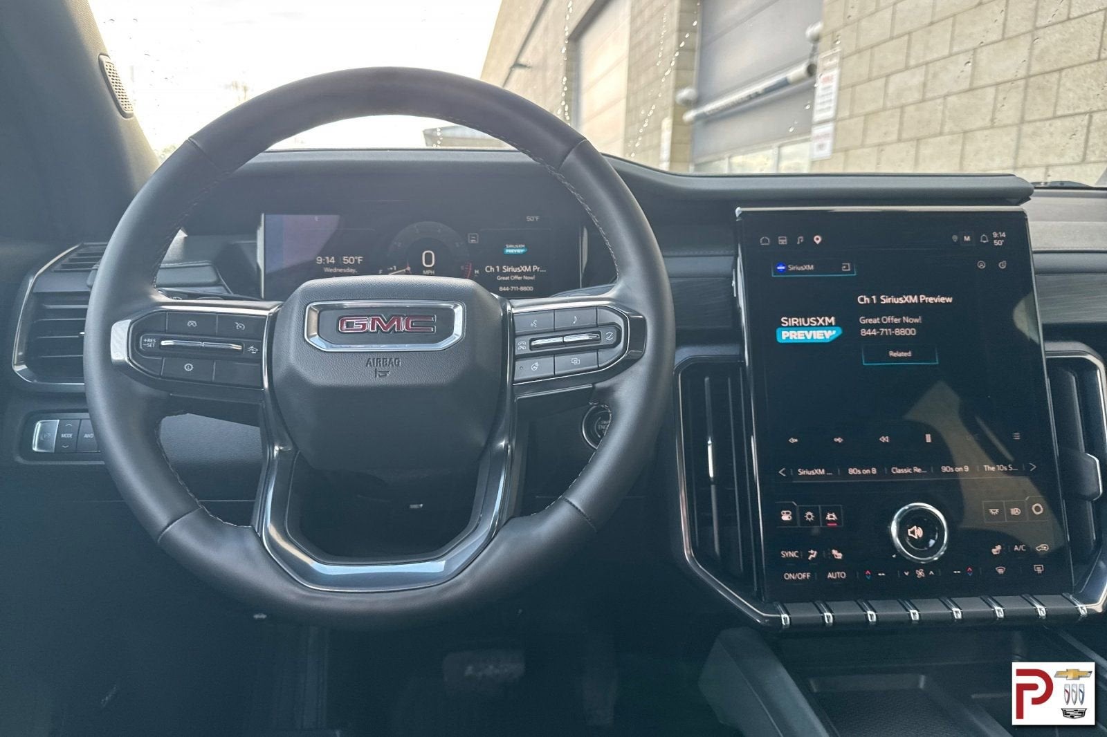 2025 GMC Acadia AT4