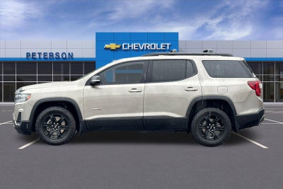 2023 GMC Acadia AT4