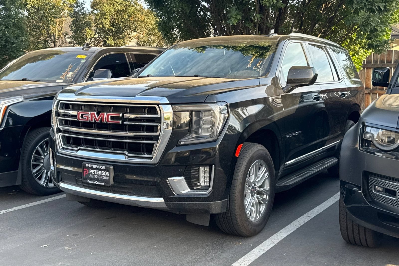 2023 GMC Yukon SLT