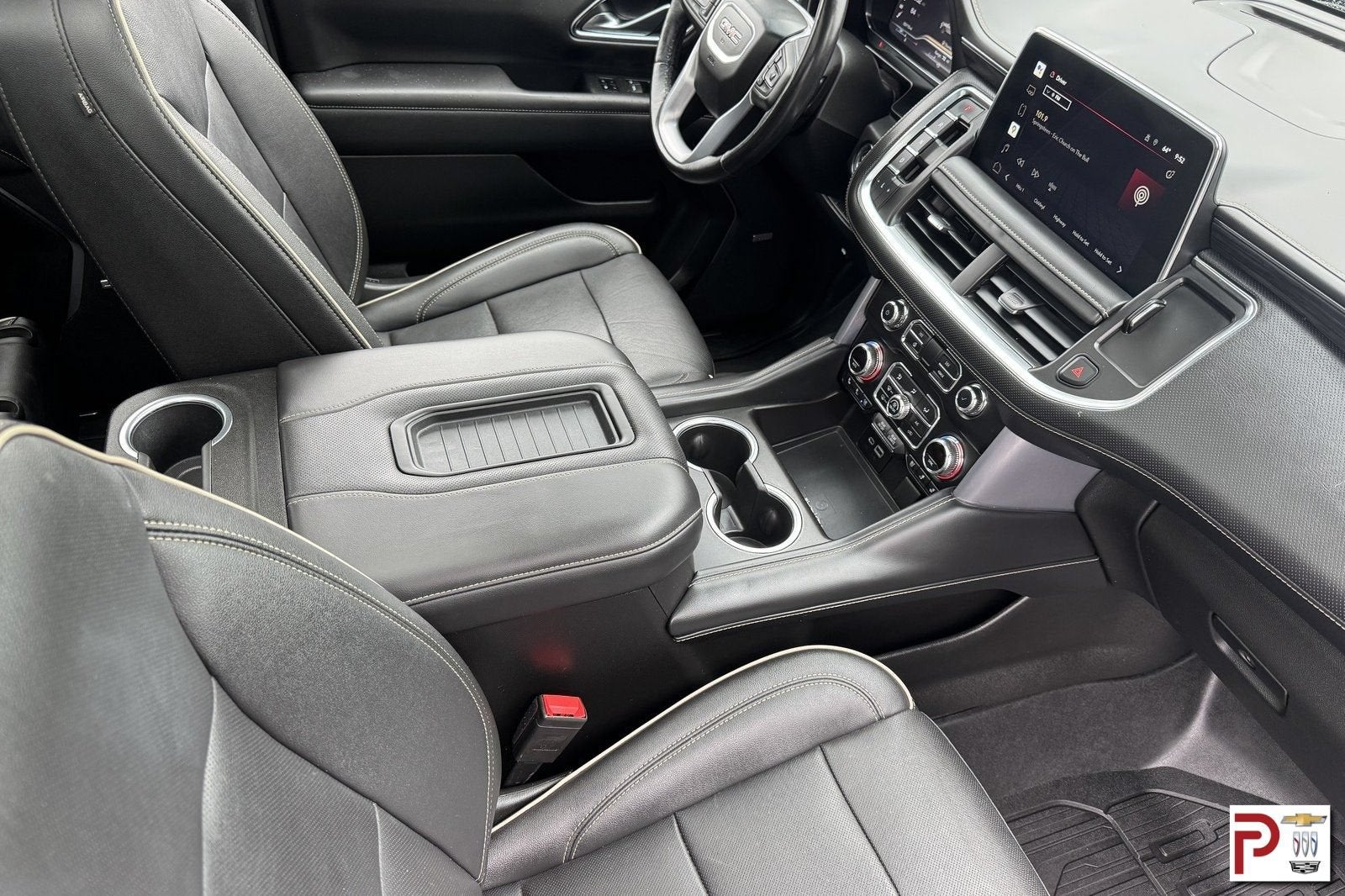 2022 GMC Yukon SLT