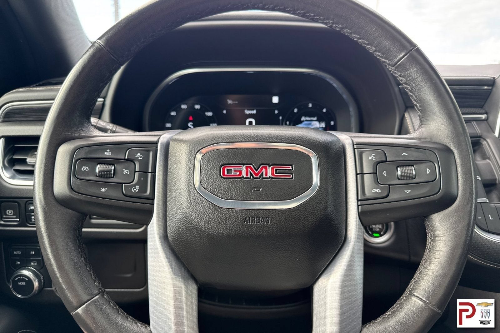 2022 GMC Yukon SLT