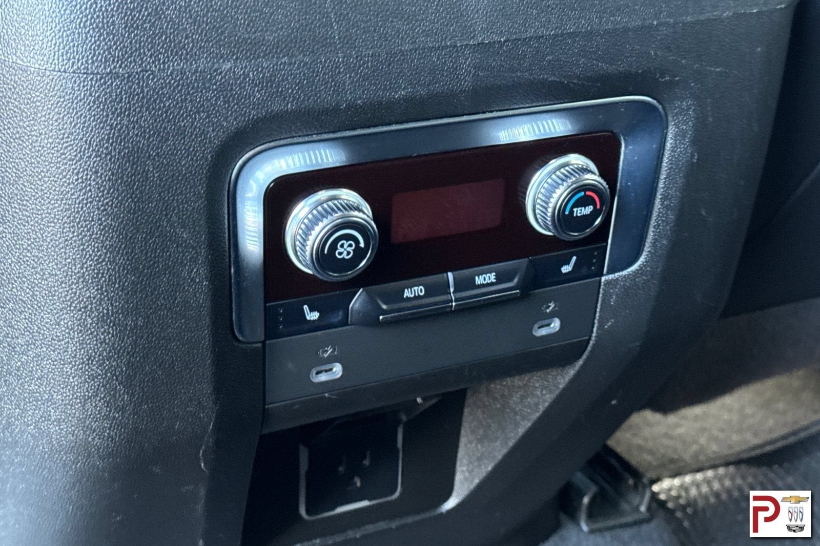 2022 GMC Yukon AT4