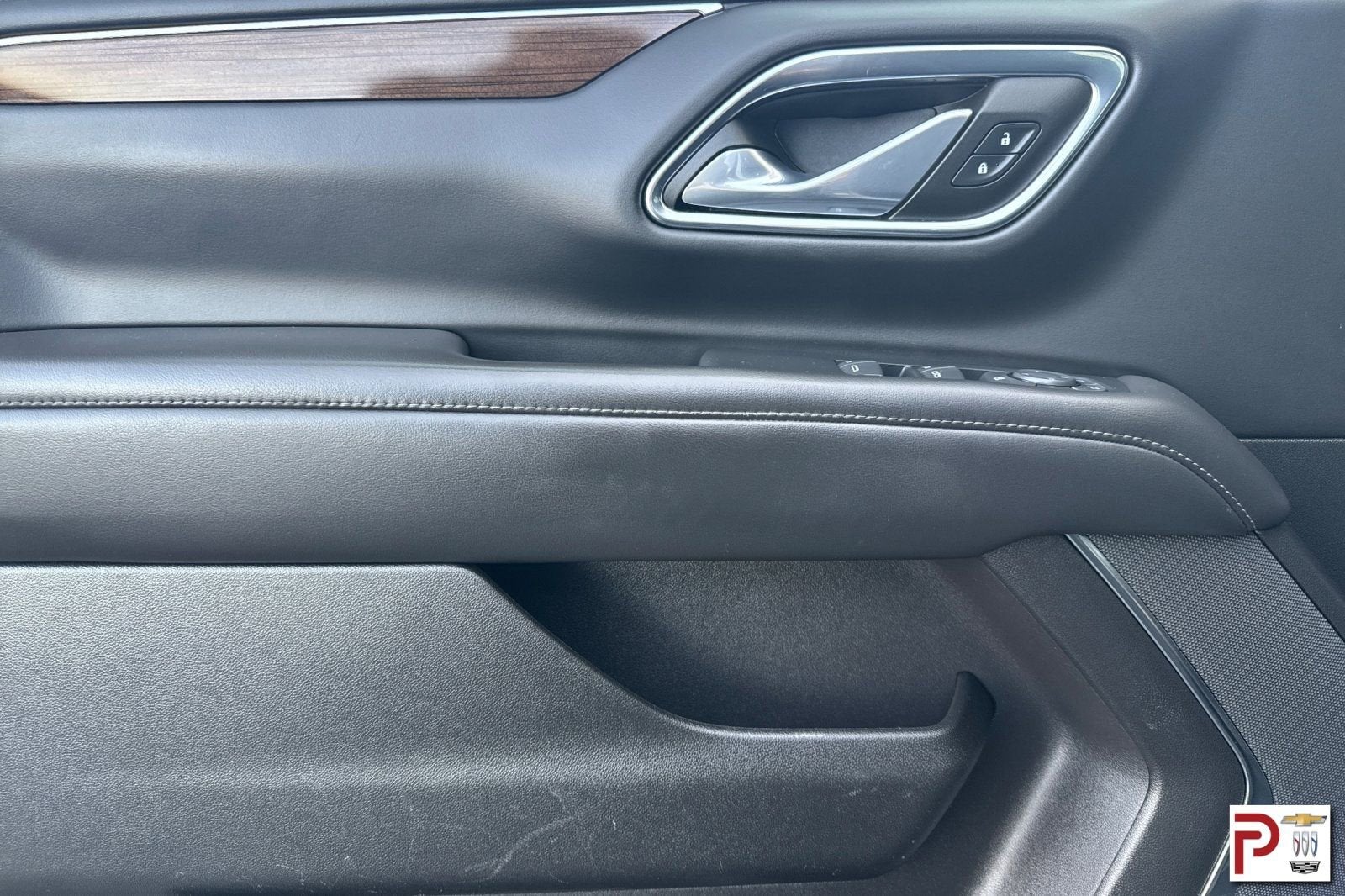 2023 GMC Yukon XL SLE