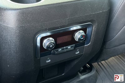 2023 GMC Yukon XL SLE