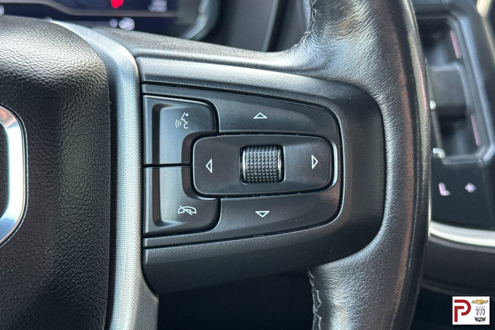 2023 GMC Yukon XL SLE