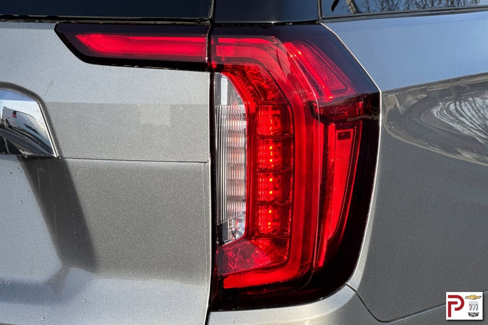 2023 GMC Yukon XL SLE