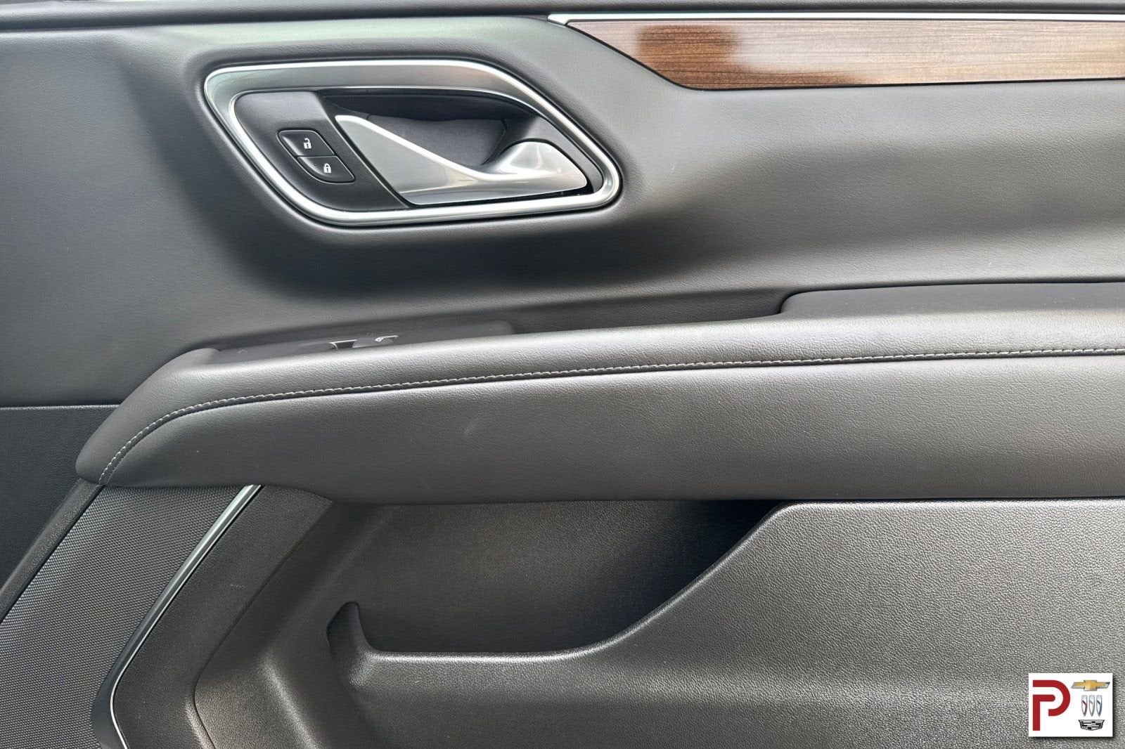 2024 GMC Yukon XL SLE