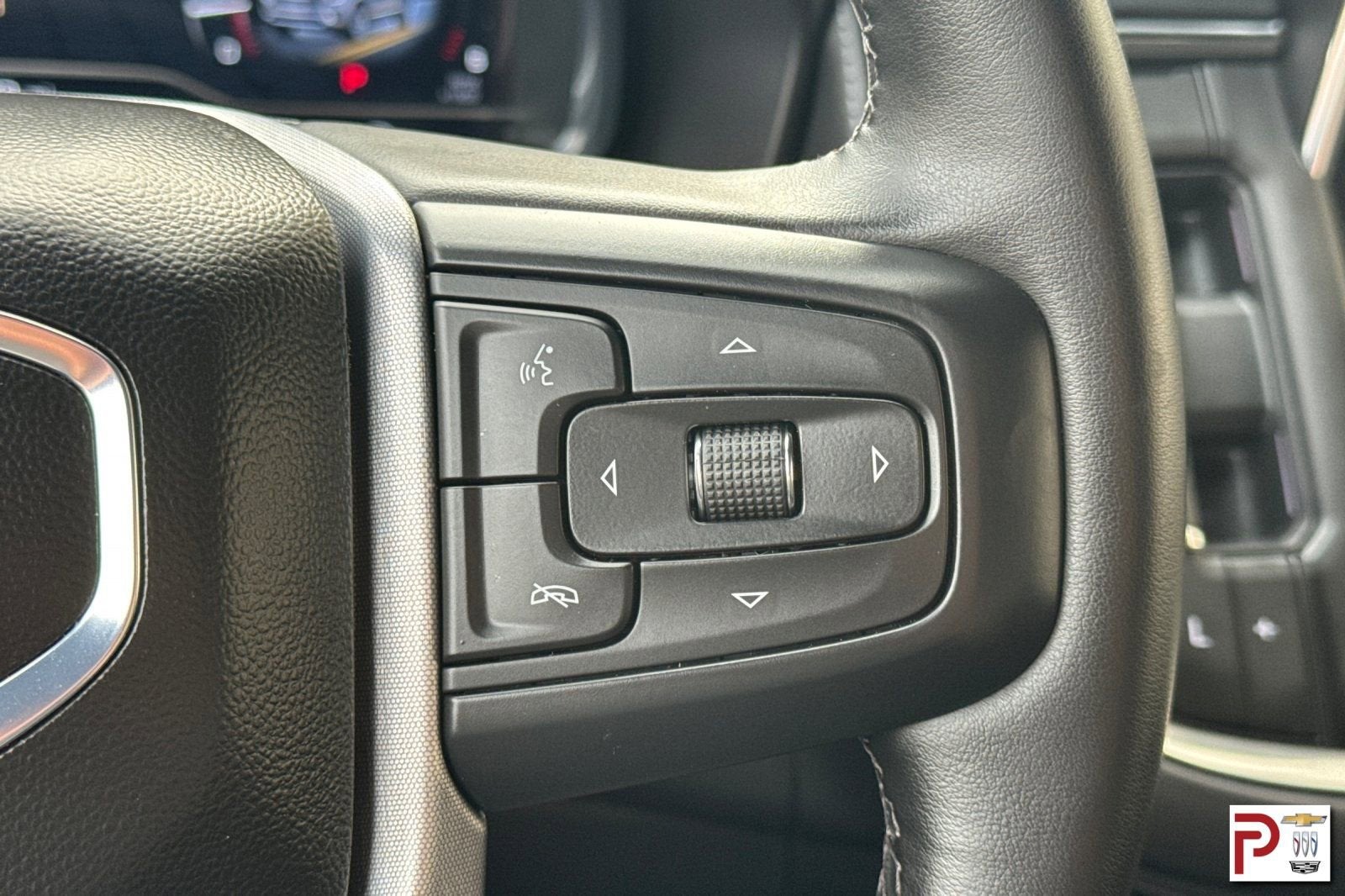 2024 GMC Yukon XL SLE