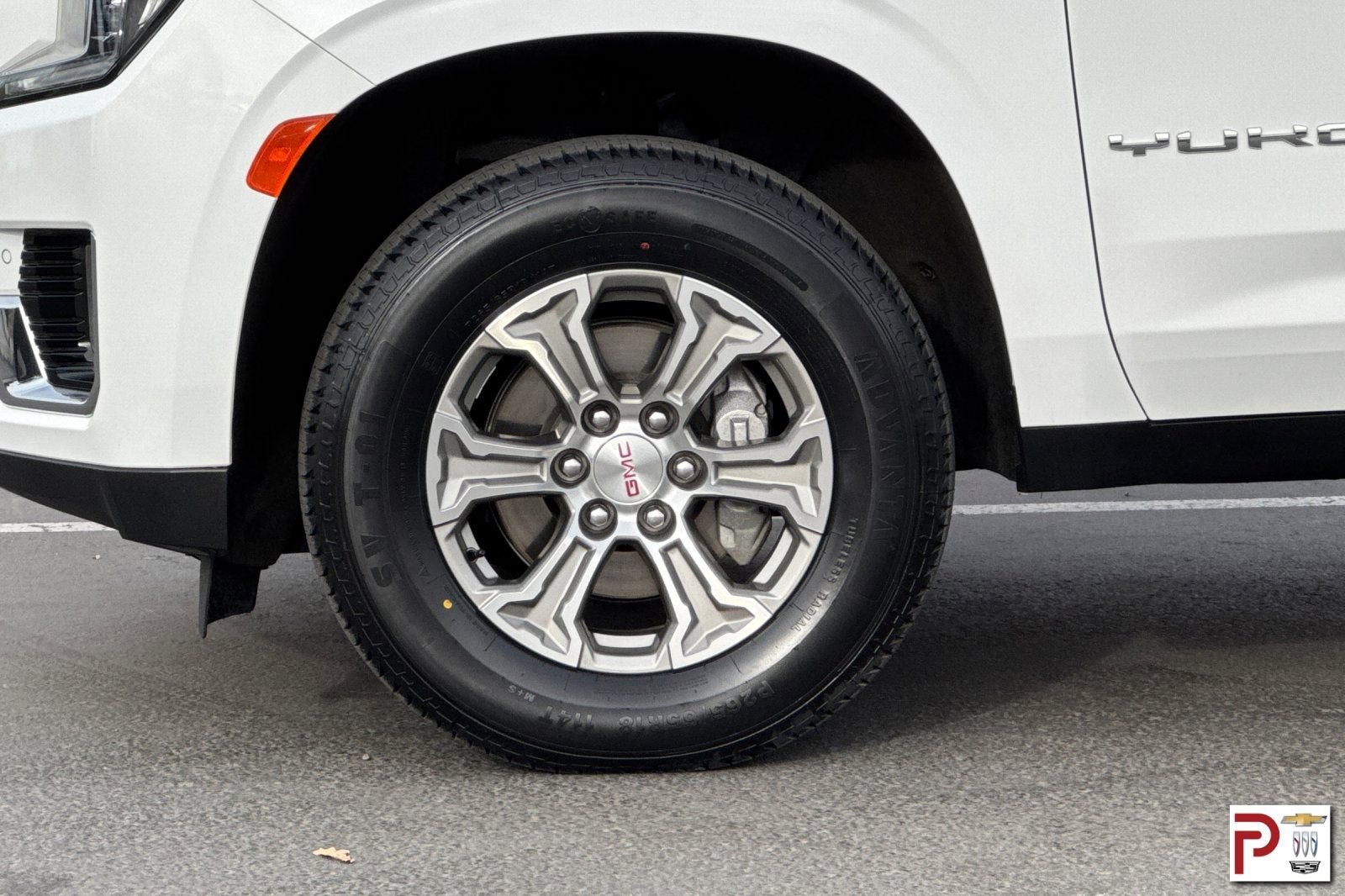 2024 GMC Yukon XL SLE