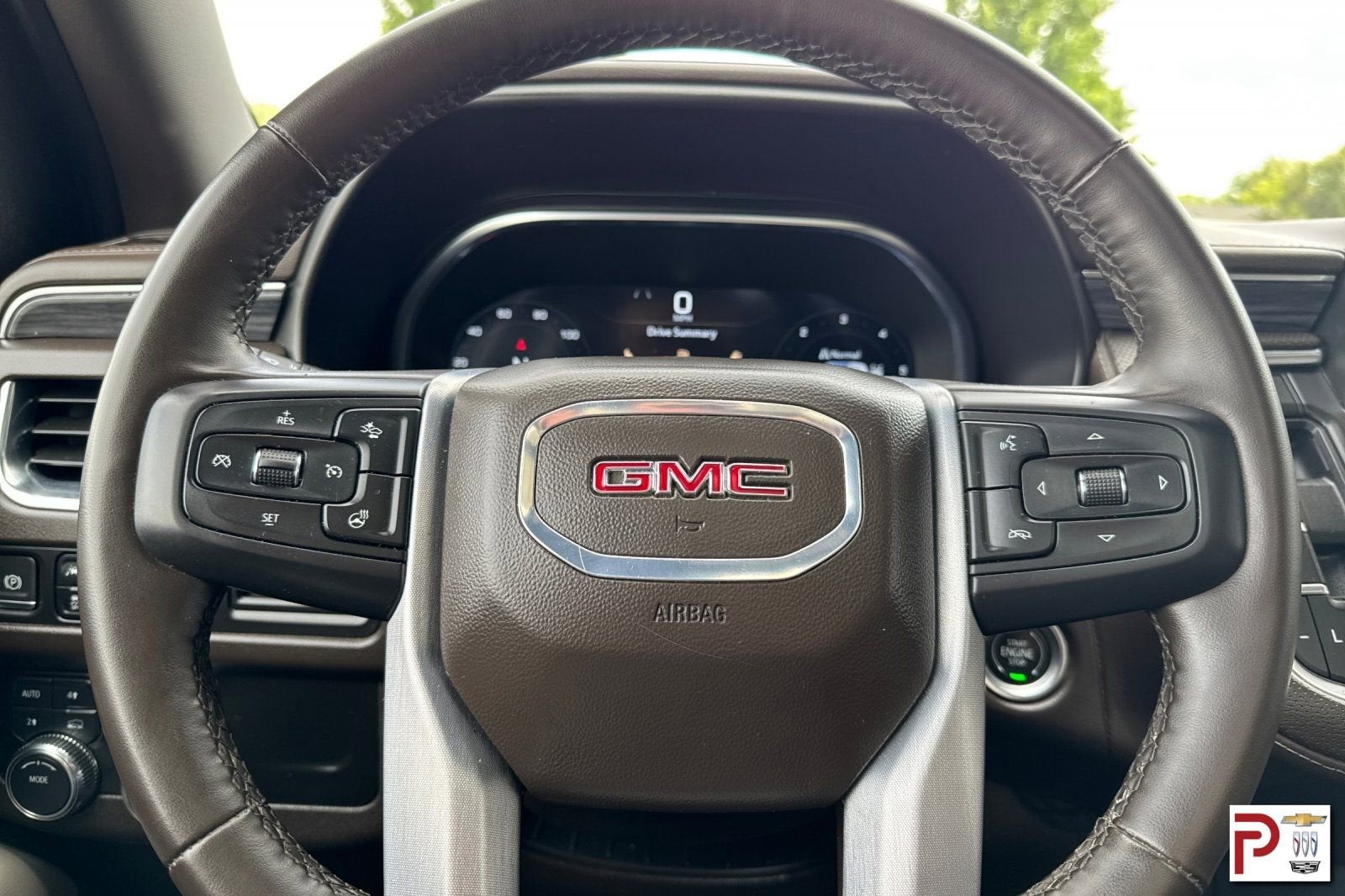 2024 GMC Yukon XL SLT