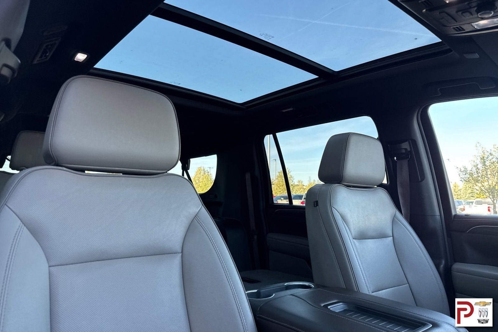 2023 GMC Yukon XL SLT