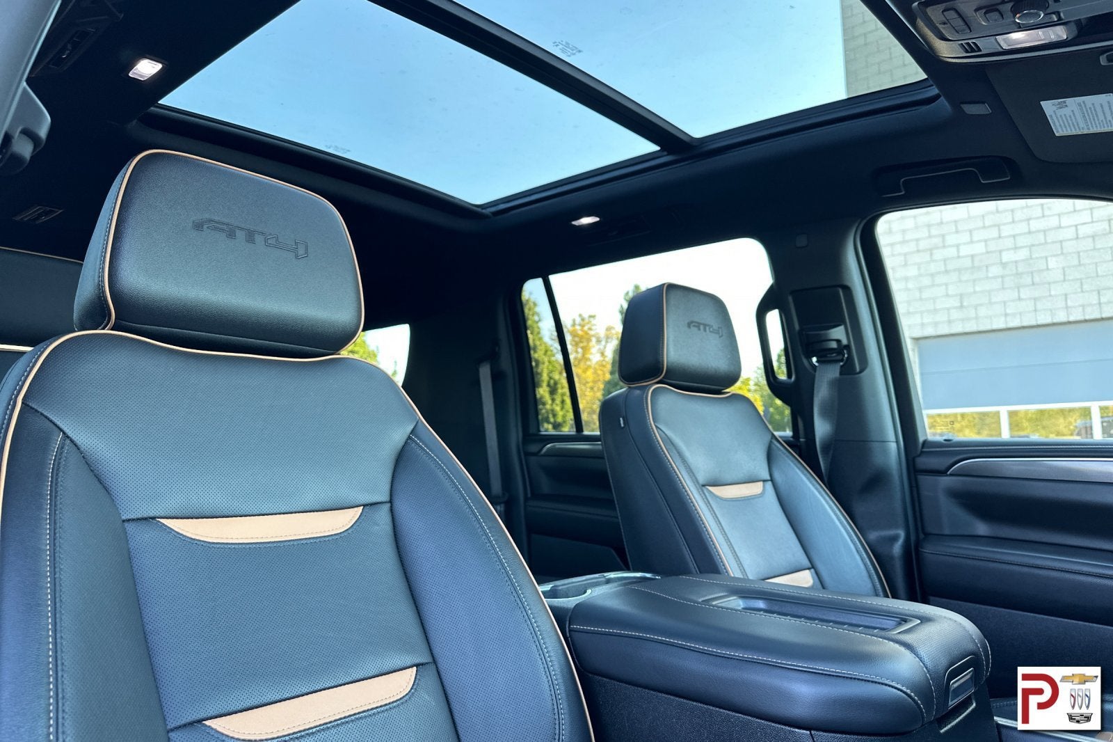 2023 GMC Yukon XL AT4
