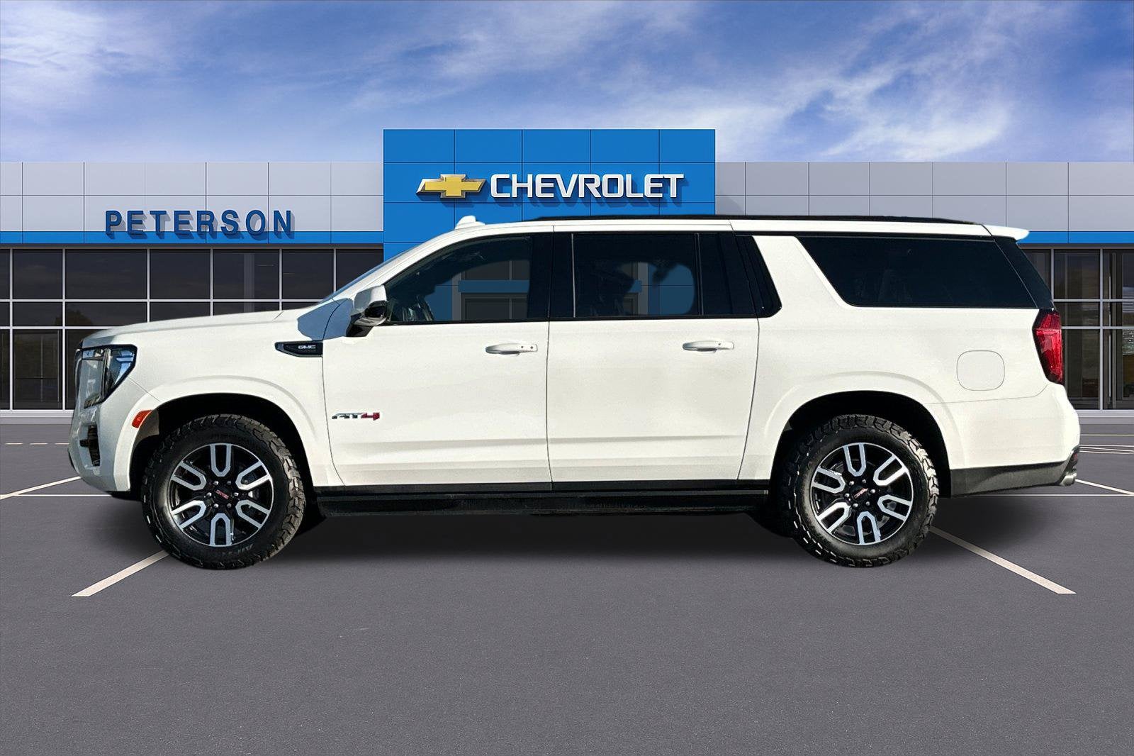 2023 GMC Yukon XL AT4