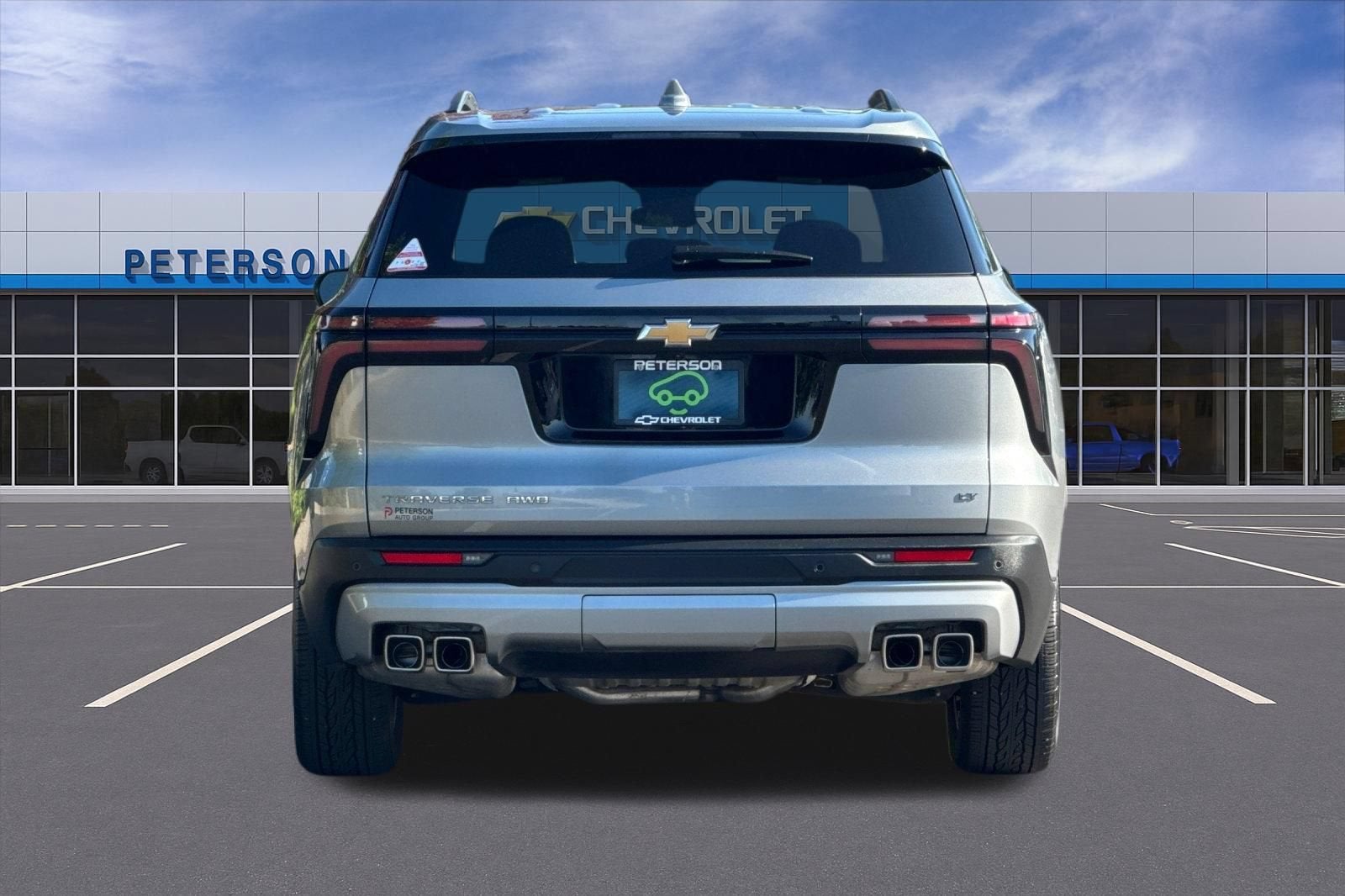 2024 Chevrolet Traverse LT