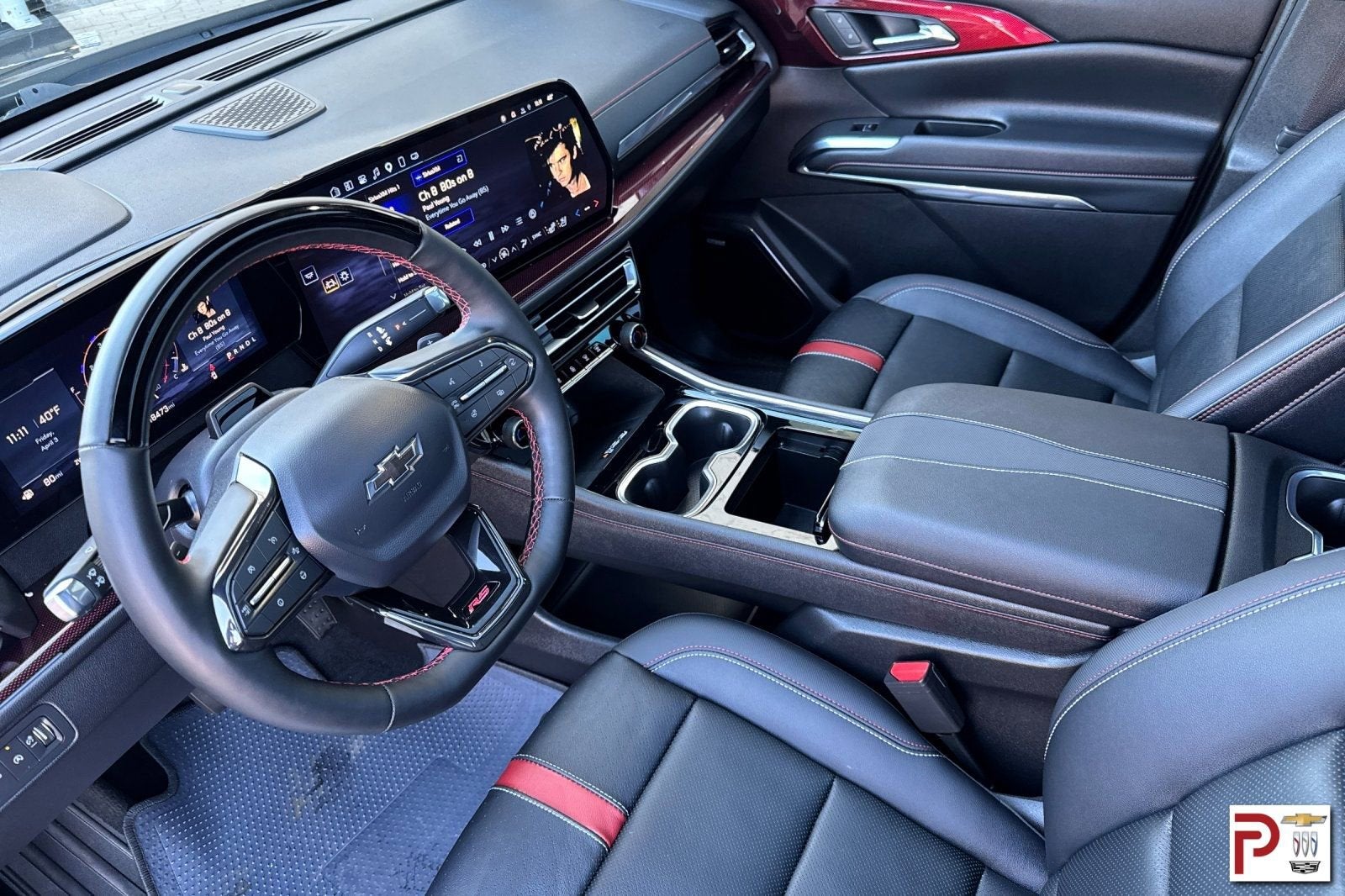 2025 Chevrolet Traverse RS