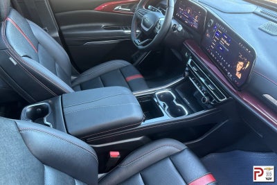 2025 Chevrolet Traverse RS