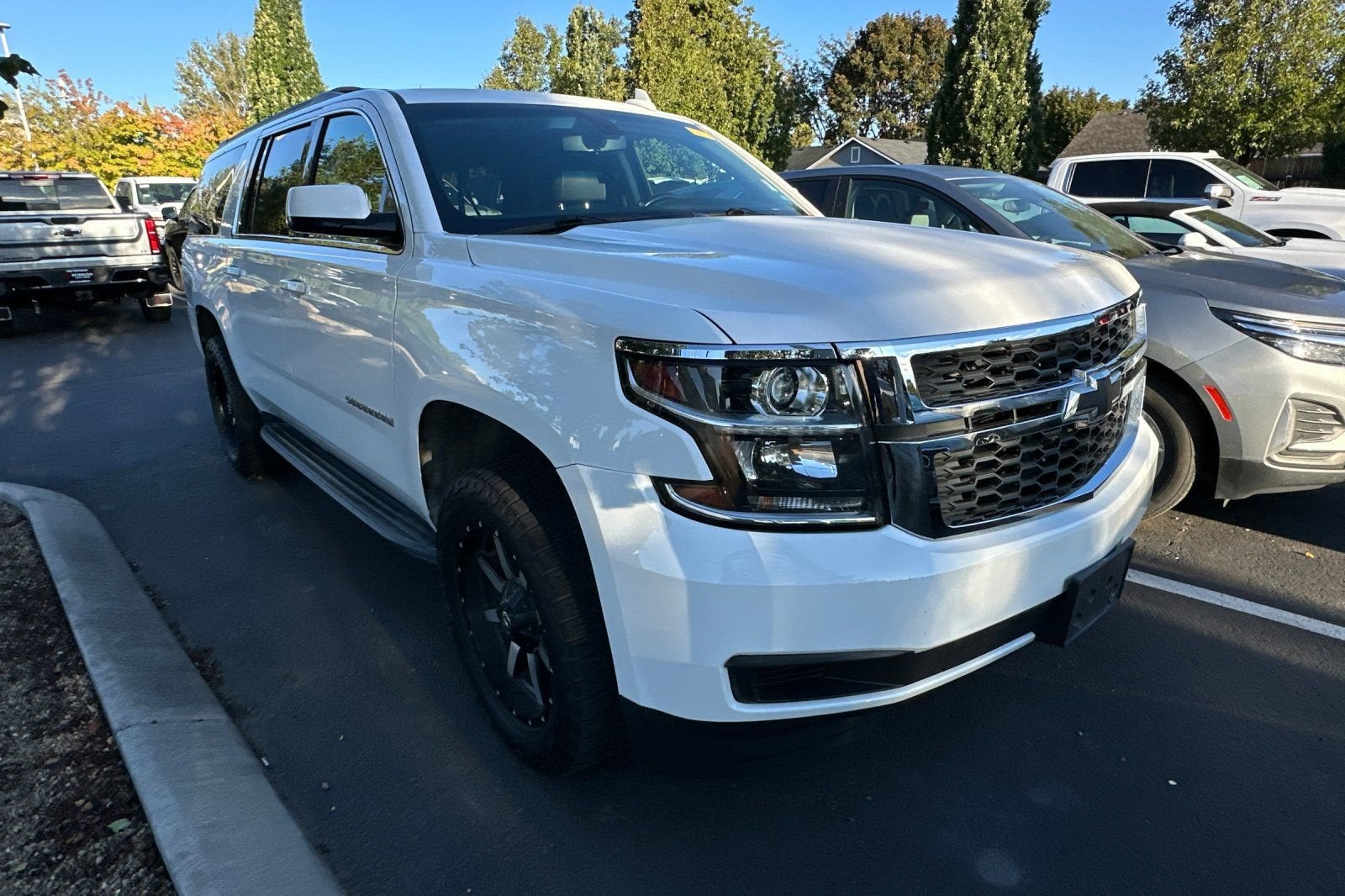2017 Chevrolet Suburban LS