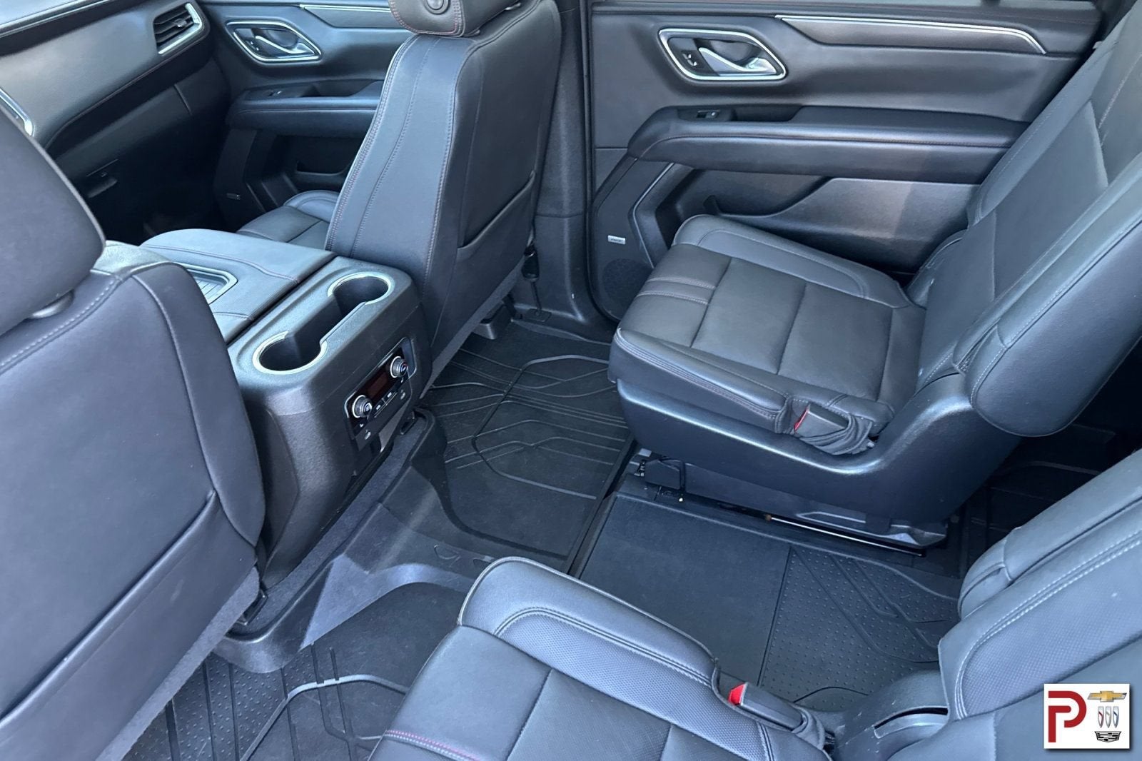 2022 Chevrolet Suburban RST