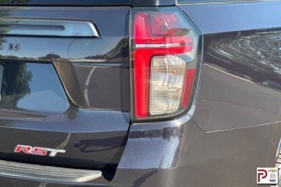 2022 Chevrolet Suburban RST