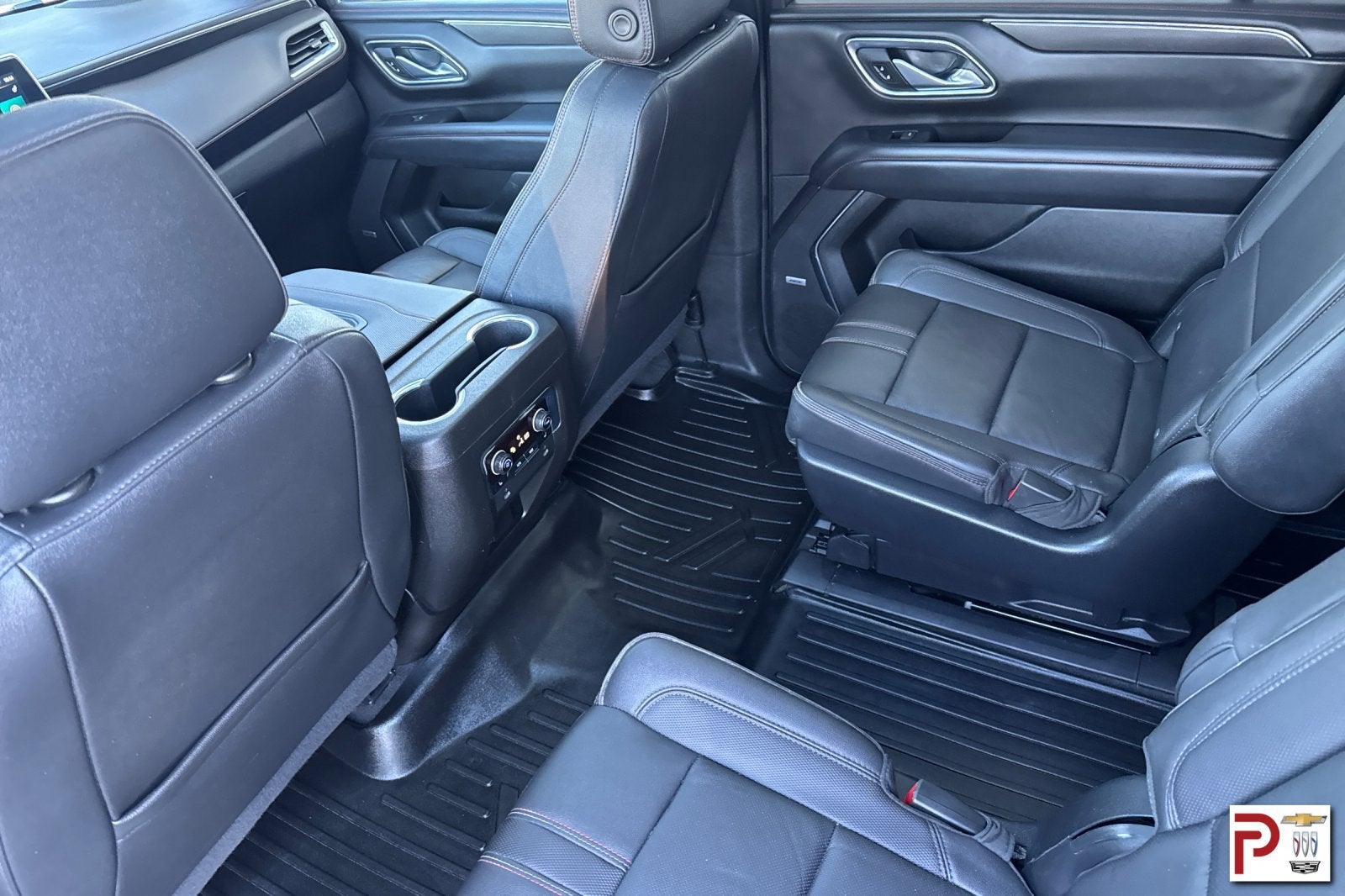 2022 Chevrolet Suburban RST