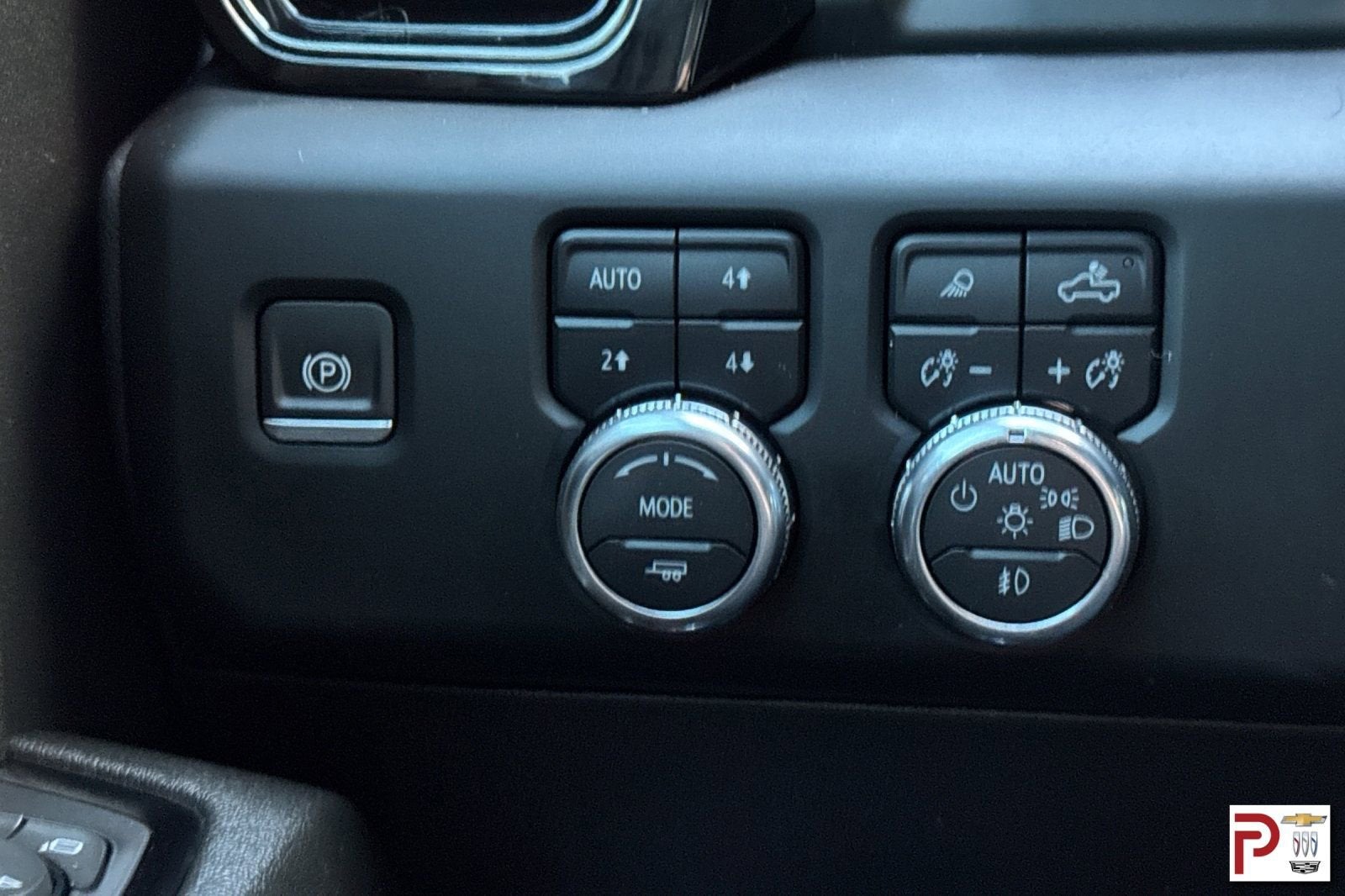 2024 GMC Sierra 3500 HD AT4