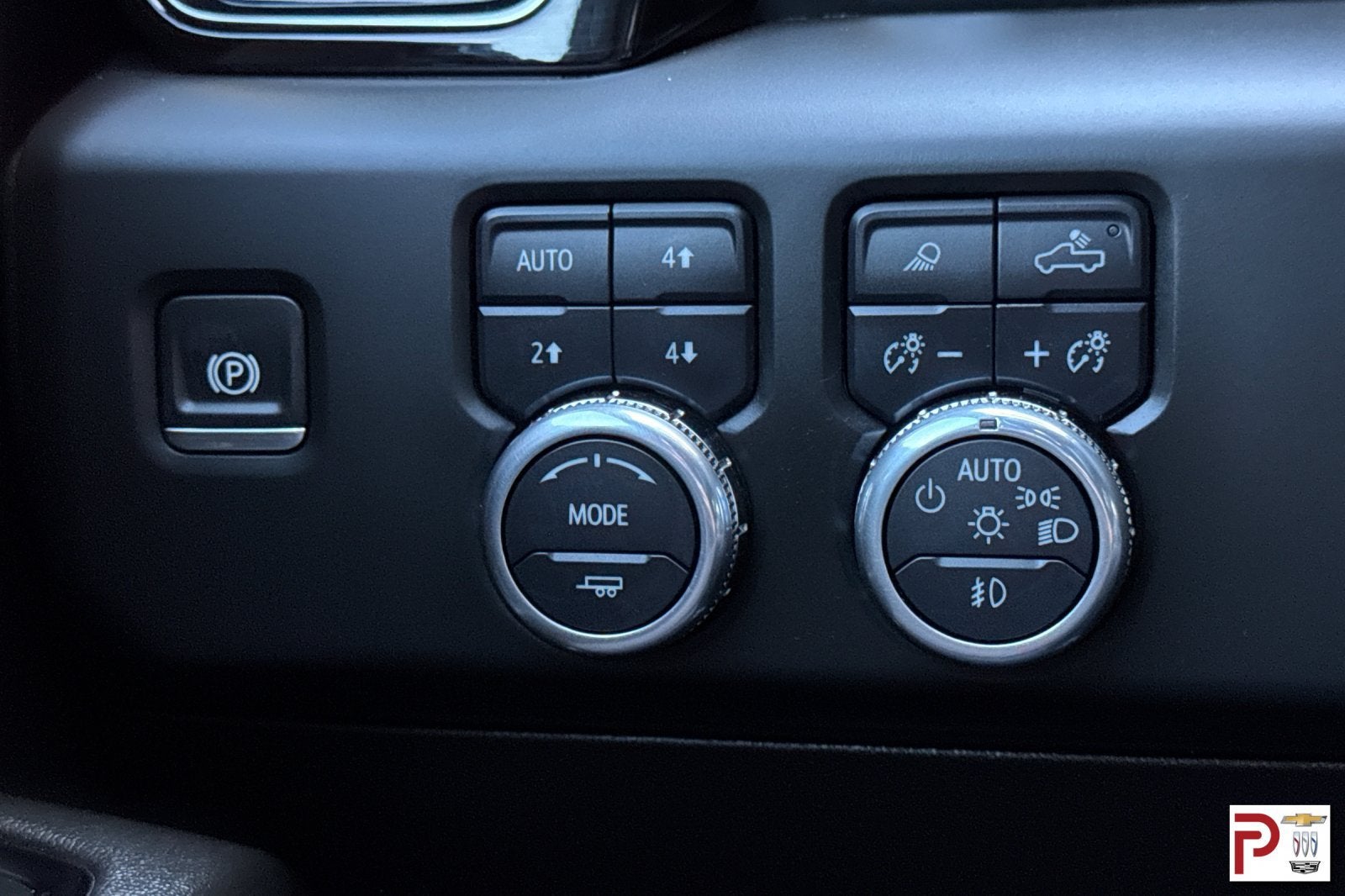 2025 GMC Sierra 3500 HD AT4