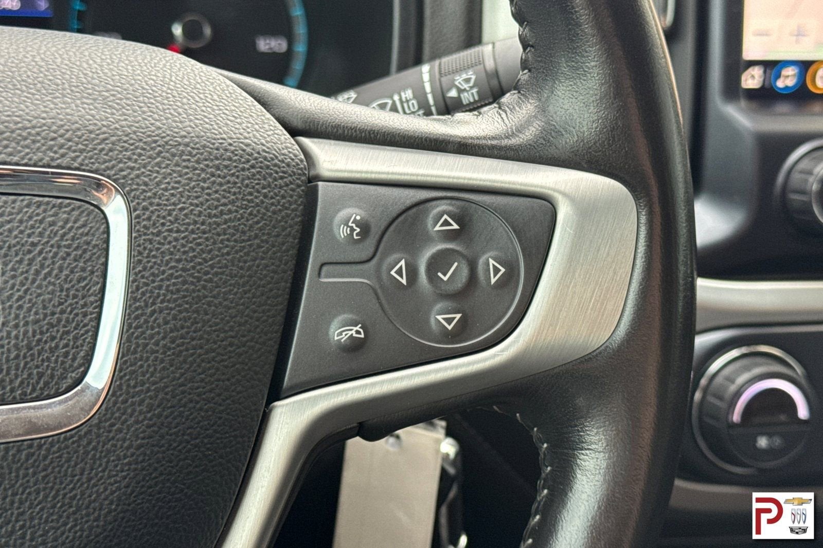 2020 GMC Canyon SLT