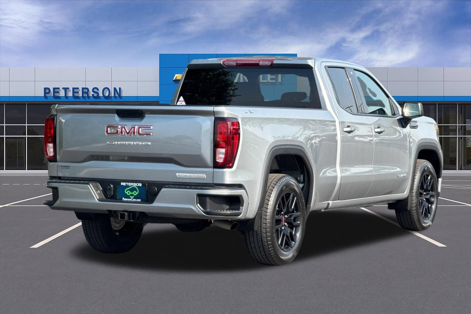 2024 GMC Sierra 1500 Elevation