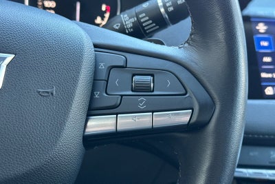 2022 Cadillac XT4 Premium Luxury