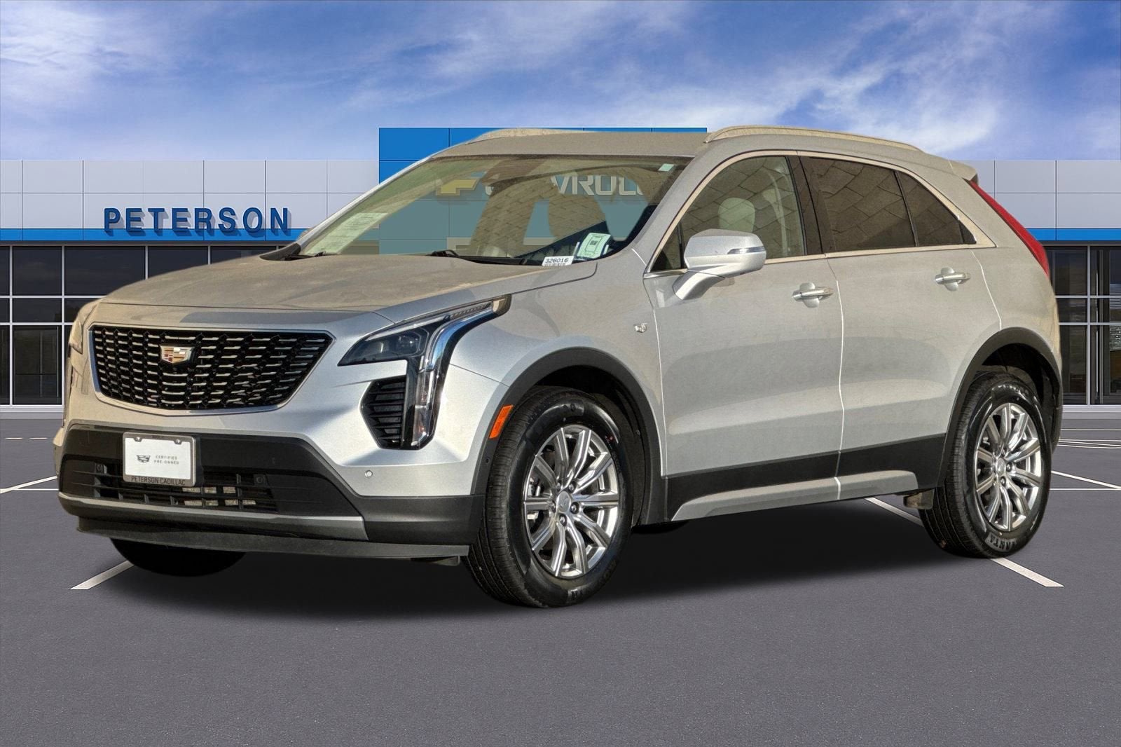 2022 Cadillac XT4 Premium Luxury