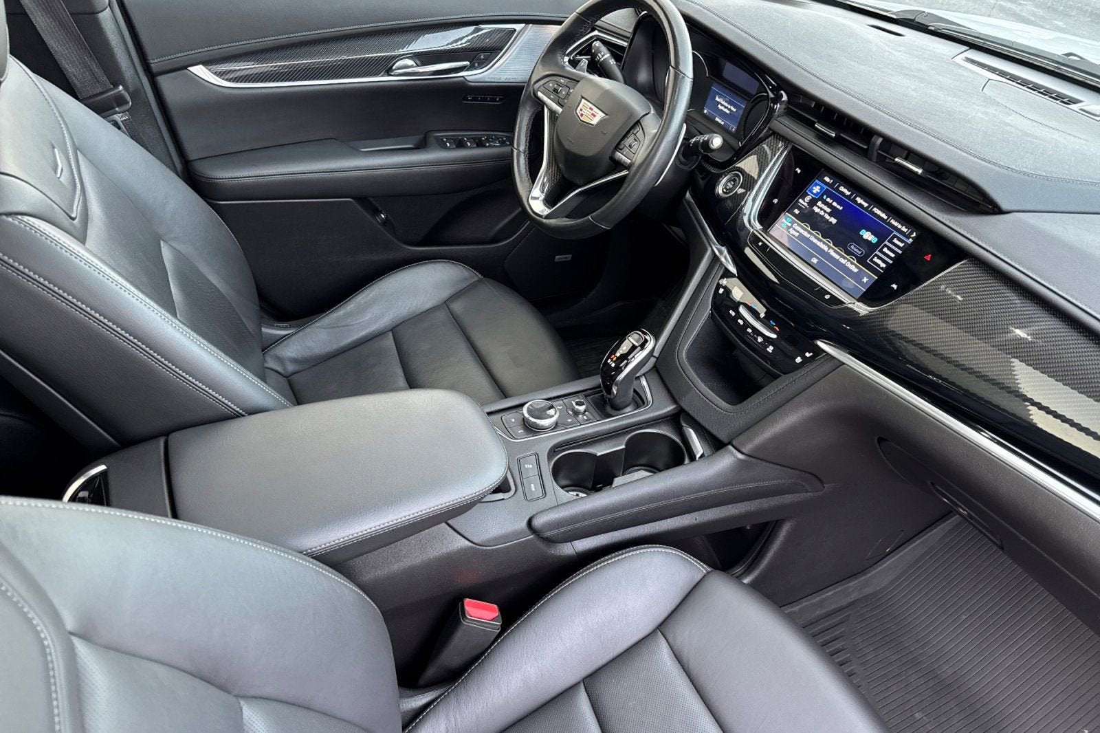 2023 Cadillac XT6 Sport