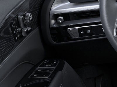 2025 Cadillac LYRIQ Sport 2