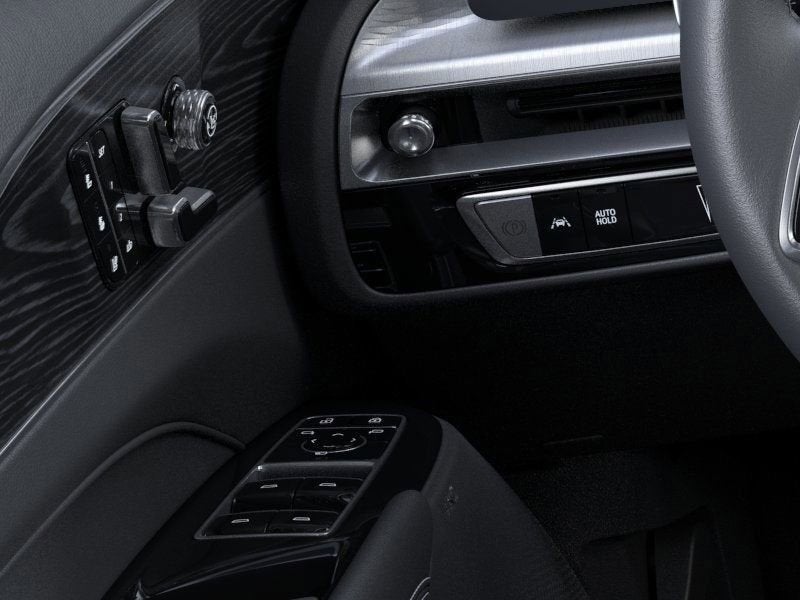 2025 Cadillac LYRIQ Sport 2