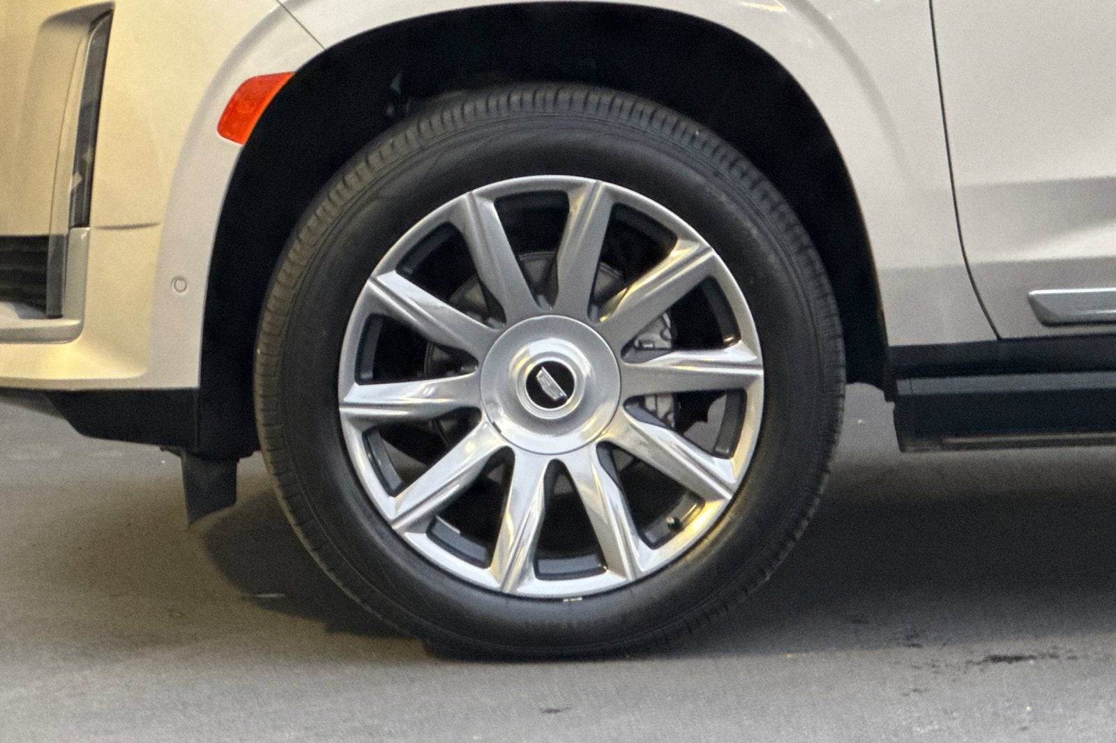 2024 Cadillac Escalade Premium Luxury Platinum