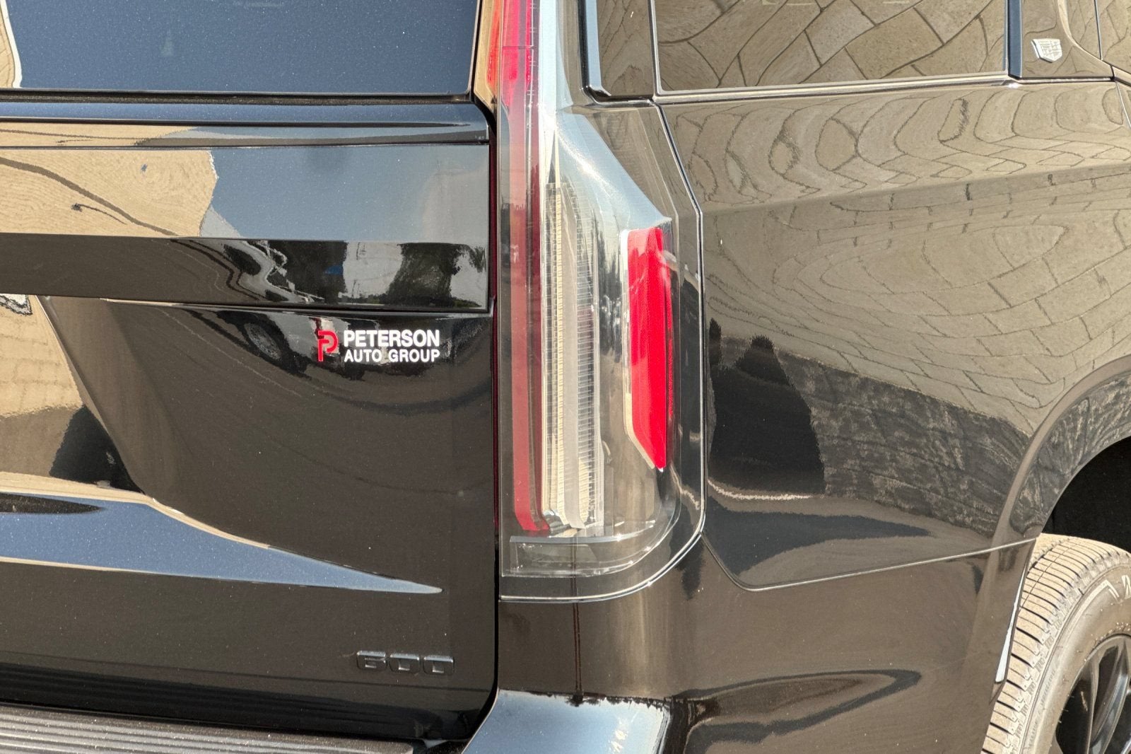 2024 Cadillac Escalade Sport