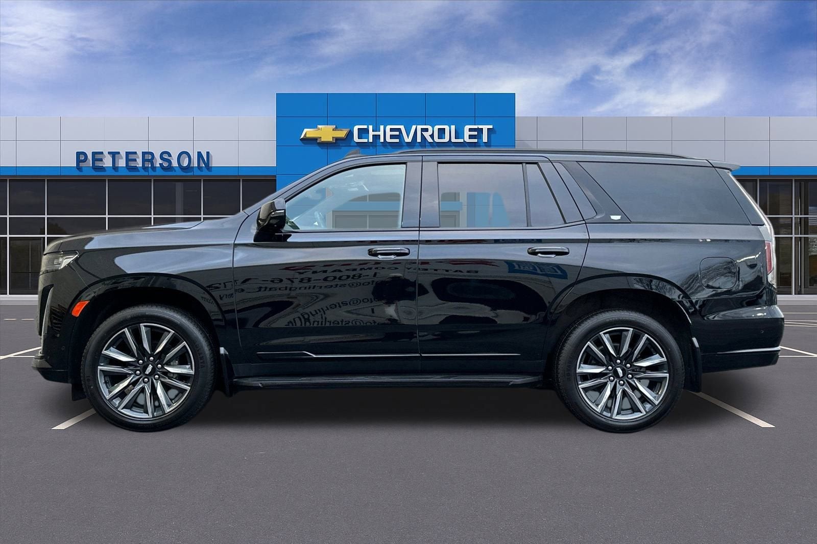 2023 Cadillac Escalade Sport