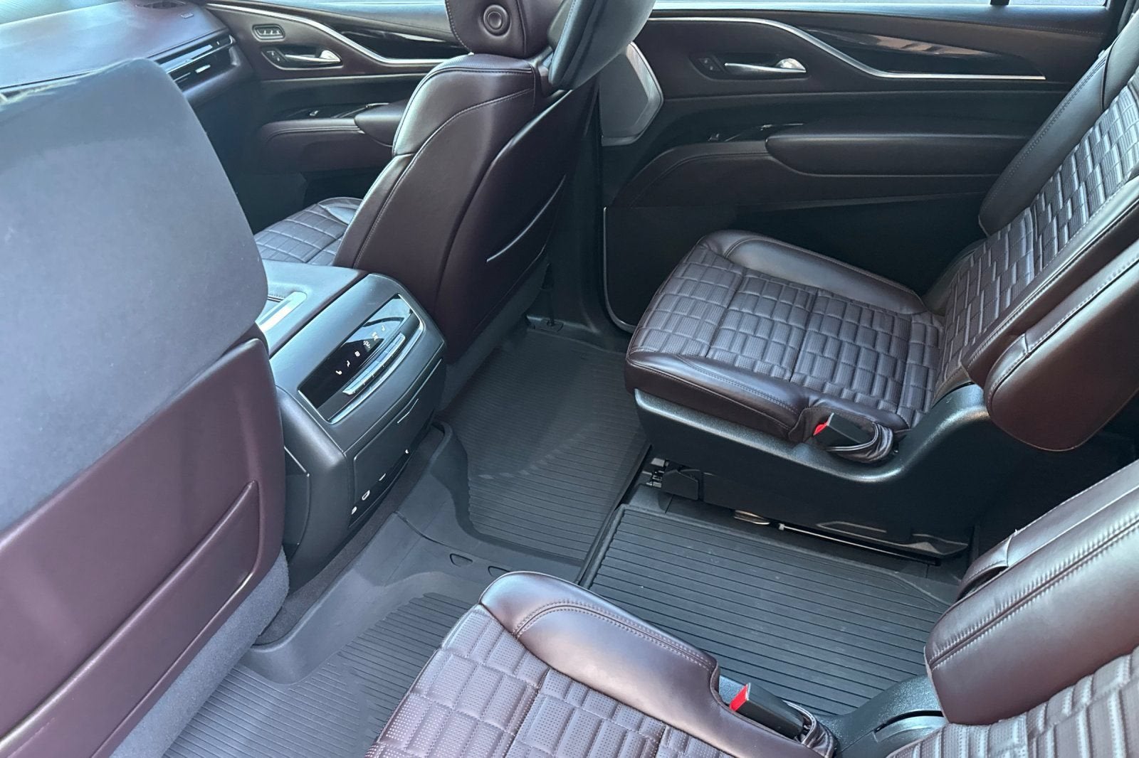 2022 Cadillac Escalade ESV Premium Luxury Platinum