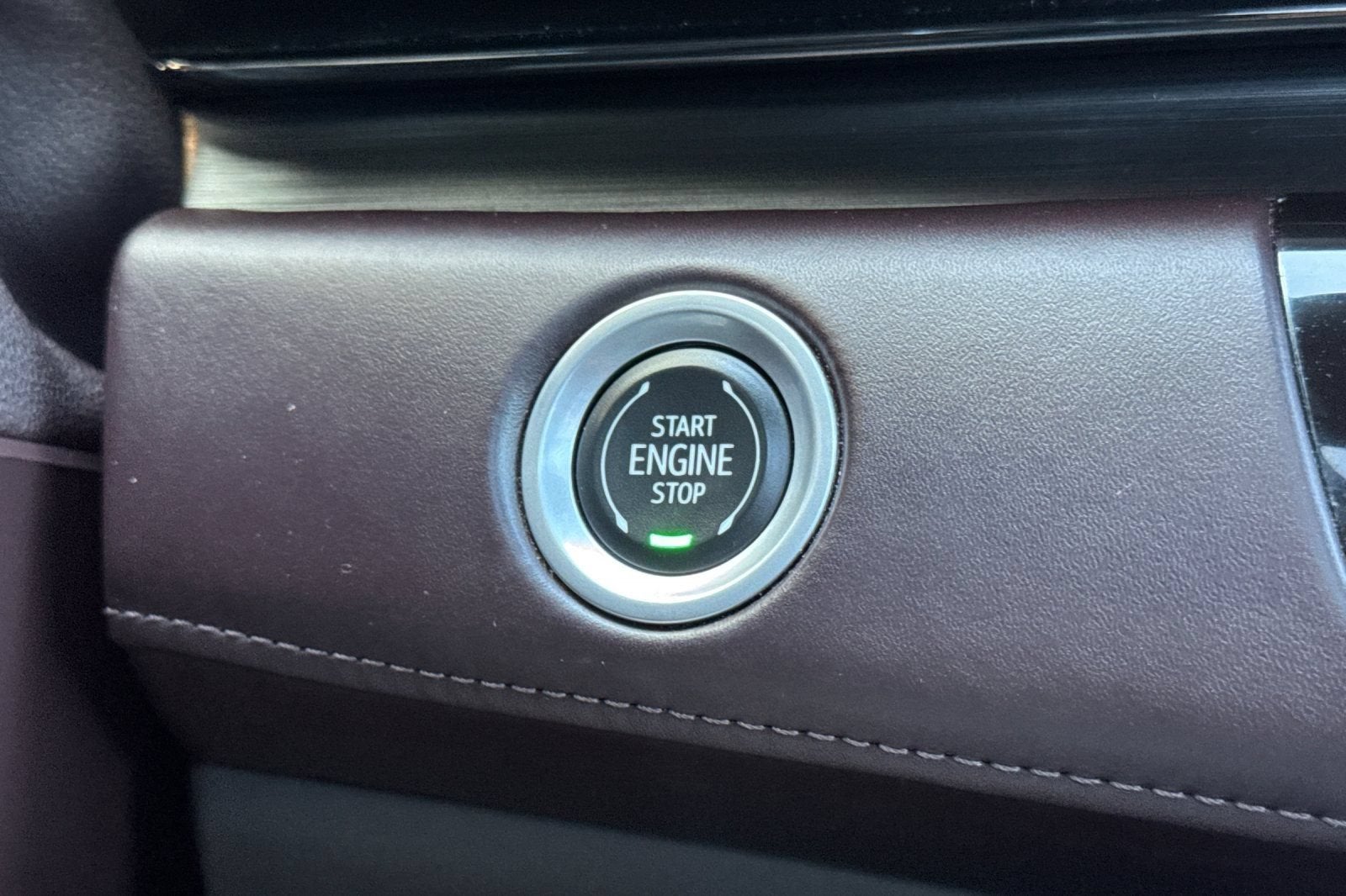 2022 Cadillac Escalade ESV Premium Luxury Platinum
